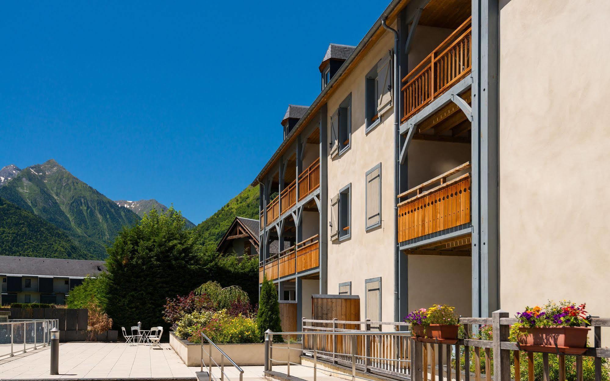 Lagrange Vacances Le Clos Saint Hilaire Buitenkant foto